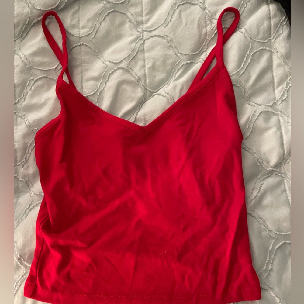 Small red cropped tank